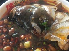 -忘情水鱼头·鲜鱼火锅(滨江中路店)