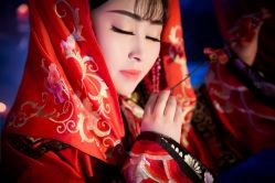 点击看大图 -九月鹰飞汉服摄影工作室