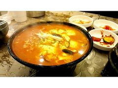 -小公洞韩式豆腐村&Q饮品铺