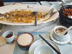 -洪湖水·新楚菜(人民大学店)