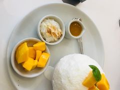 -Cheevit Cheeva(Sirimangkalajarn)