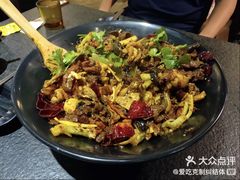 -食乐佳麻辣香锅(森林摩尔商业街区店)
