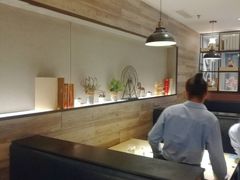 -豪客来牛排(重庆三峡广场步行街1704店)