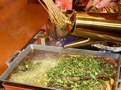 -何师烧烤Pro ·江湖川菜·小龙虾·精酿(太古里旗舰店)