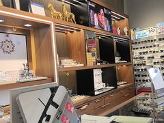 -一代眼镜·蔡司配镜(浦东大拇指广场店)
