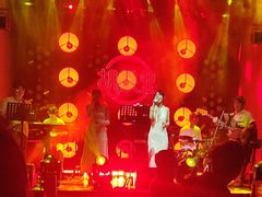 -胡桃里乐队酒馆(鎏嘉码头店)