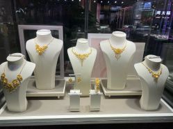 -周大福CHOW TAI FOOK(万象城店)