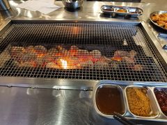 -马路牙子烧烤音乐酒馆(望京店)