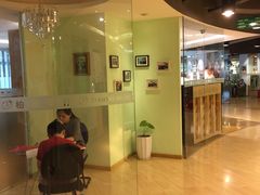 -柏斯音乐艺术中心·钢琴·吉他(上音店)