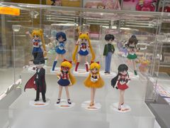 -泡泡玛特POPMART(蓝色港湾店)