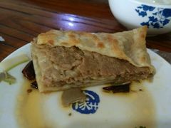 -溢心园香河肉饼总店