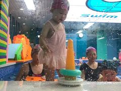 -Swim斯卫姆国际儿童游泳中心(红博中央公园店)