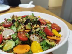 牛油果藜麦沙拉-朵朵开素食餐厅(后宰门街店)