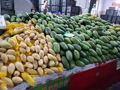 -曼阁市场水果批发市场
