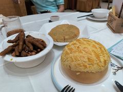 -东豪园林海鲜酒家(南港路辅路店)