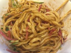 -黑八私房老北京炸酱面