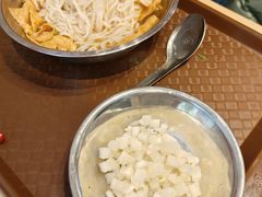 -柳州肥姨妈大骨螺蛳粉(老闵行店)