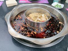 -楠柏弯休闲山庄(梨花溪店)