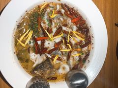 -太二酸菜鱼(武汉光谷保利店)