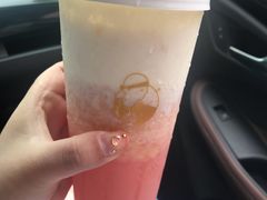 奶酪粉桃-LELECHA乐乐茶(美罗城店)