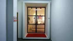 -巴黎婚纱摄影工作室