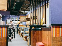 大堂-麦麦山云南菜(复地活力城店)