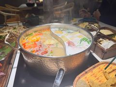 -椰子湾·海南火锅·糟粕醋·椰子鸡(正大广场店)