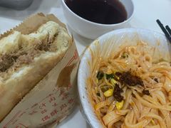 肉夹馍-秦镇第一味米皮(丰京路店)