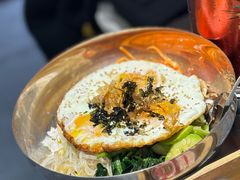 烤牛肉拌饭-马路牙子烧烤音乐酒馆(望京店)