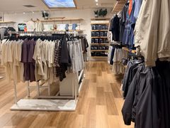 -Hollister(天环广场店)