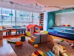 -蔚来中心(北京中关村店)