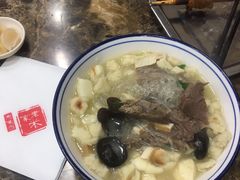 羊肉泡馍-西羊市老米家泡馍(广济街店)