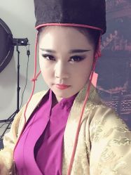 -盘子女人坊生日照·摄影馆(华强店)