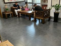 -秦汉胡同书法国画古筝围棋书院(漕宝日月光分馆)