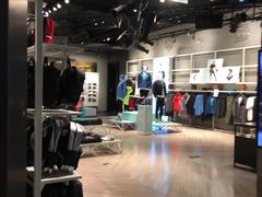 -Air Jordan(世贸天阶店)