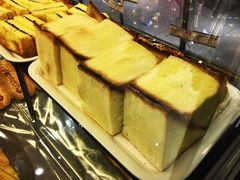 烤奶油三角-山崎面包(第一八佰伴店)