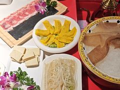 -欠火锅·水牛毛肚·团建聚餐·生日宴(何山路店)