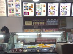 -陇上全荟兰州传统牛肉面(延吉路店)