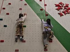-绿壁虎攀岩基地(Tcar店)