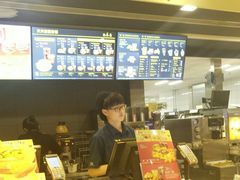 -麦当劳(世界城广场店)