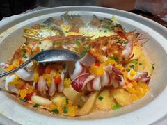 -炆艺乳鸽·煲仔饭大排档(望京来广营店)