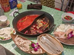 -憨铁匠老火锅(龙岗万科里店)