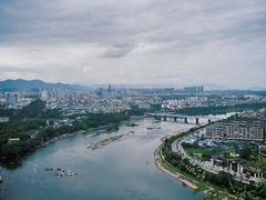 -叠彩山景区