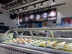 面包甜点陈列柜-小山城麻辣香锅(新邻生活广场店)