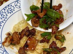 -李与白包子铺(桐梓林店)