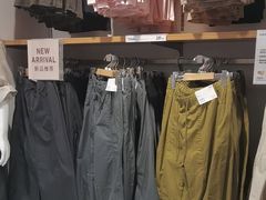 -优衣库(北京万柳华联购物中心店)