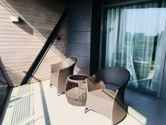 -上海滴水湖皇冠假日酒店