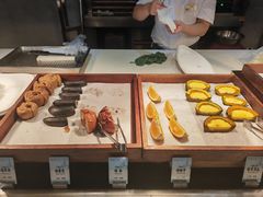 -舜耕山庄四时万和自助餐厅