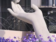 -中航城君尚购物中心