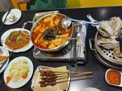 -蚝美人·生蚝海鲜烧烤(茶花园店)